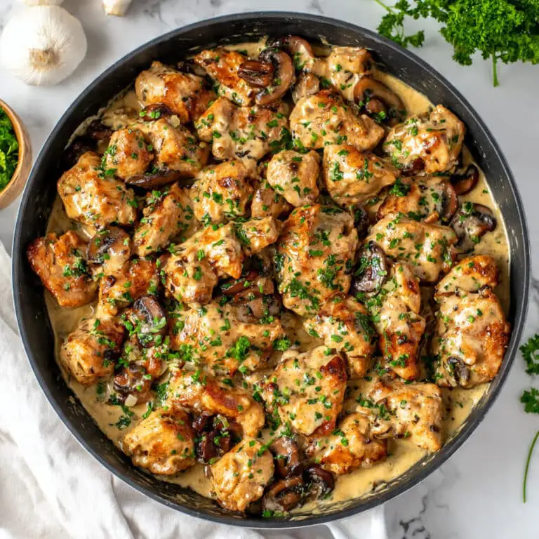 Easy Chicken Stroganoff with Mushrooms and Sour Cream Recipe