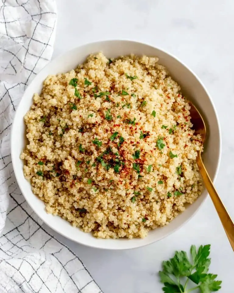 5-Ingredient Garlic Butter Quinoa Recipe