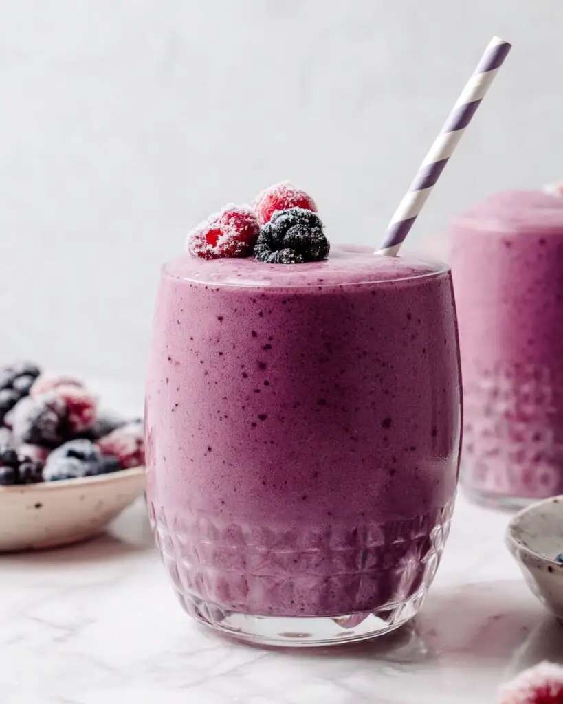 Healthy High Protein Berry Banana Smoothie Recipe