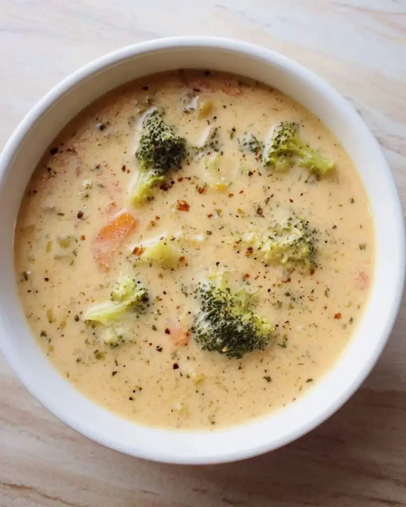 Slow Cooker Cheesy Broccoli Potato Soup Recipe