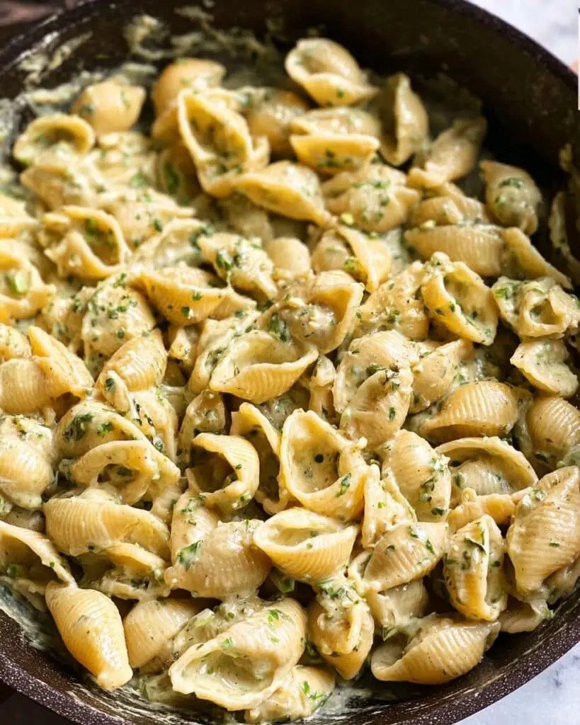 One-Pot Creamy Broccoli and Herb Pasta Recipe