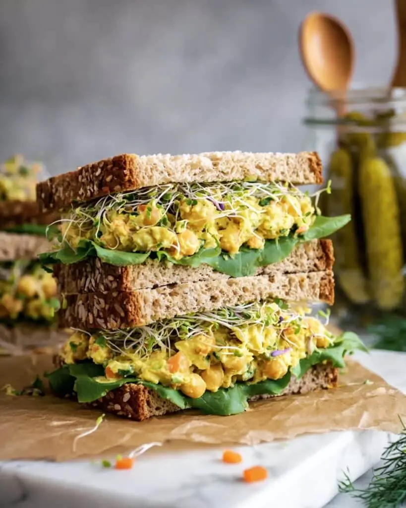 10 Minute Smashed Chickpea Salad Sandwich Recipe
