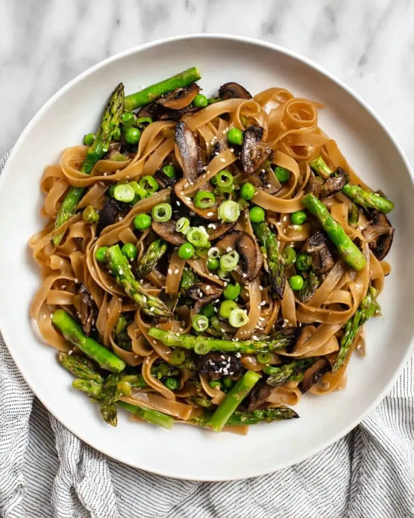 Mushroom Asparagus Udon Noodle Stir-Fry Recipe