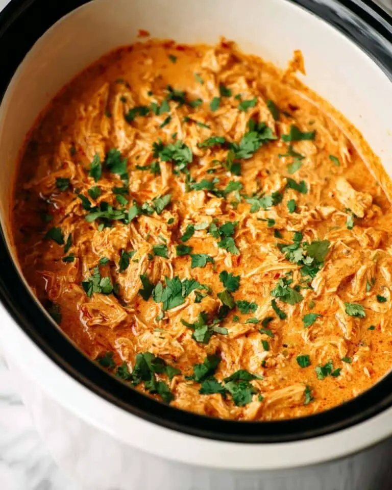 Slow Cooker Queso Chicken Recipe