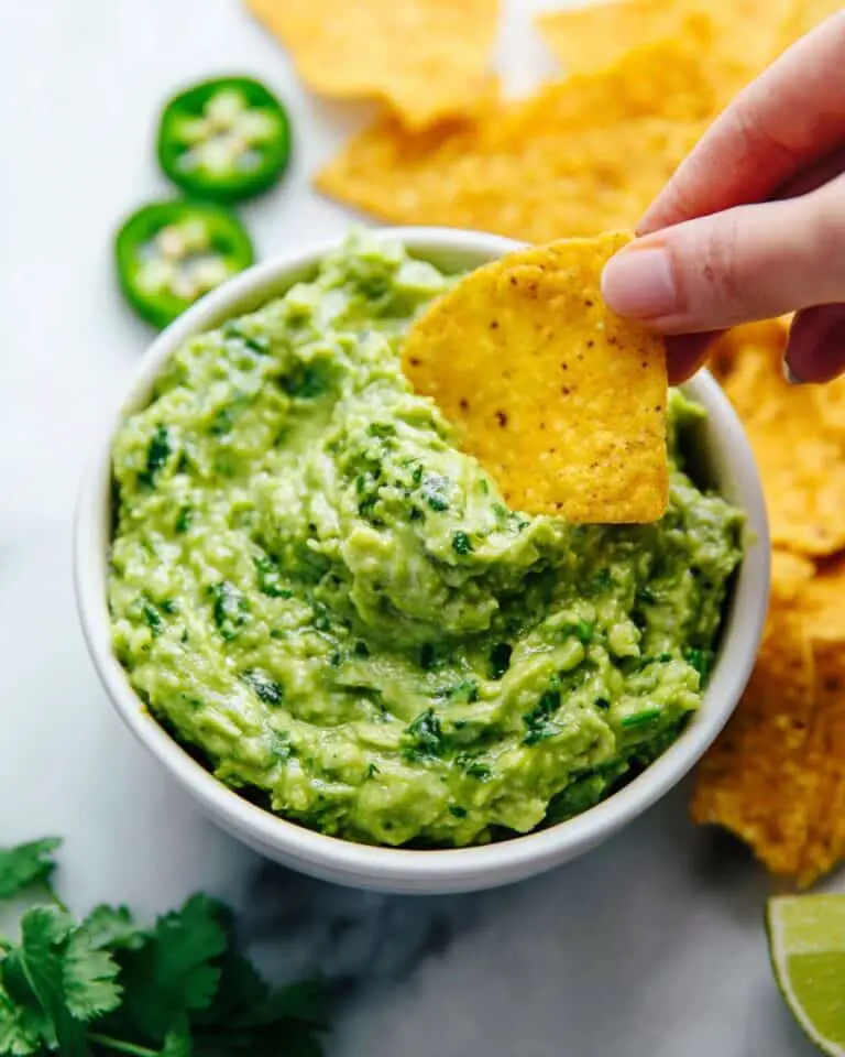 Creamy Homemade Guacamole with Fresh Lime and Cilantro Recipe