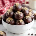 Easy Chocolate Truffles Recipe