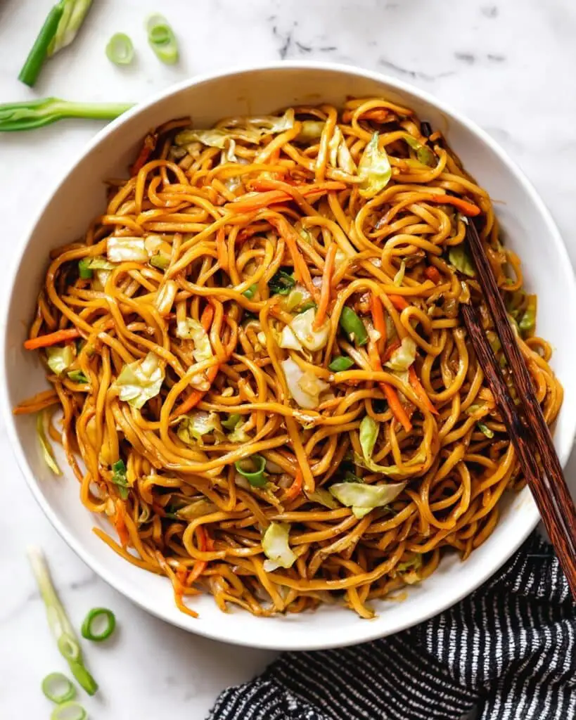 Quick and Delicious Chicken Chow Mein Recipe