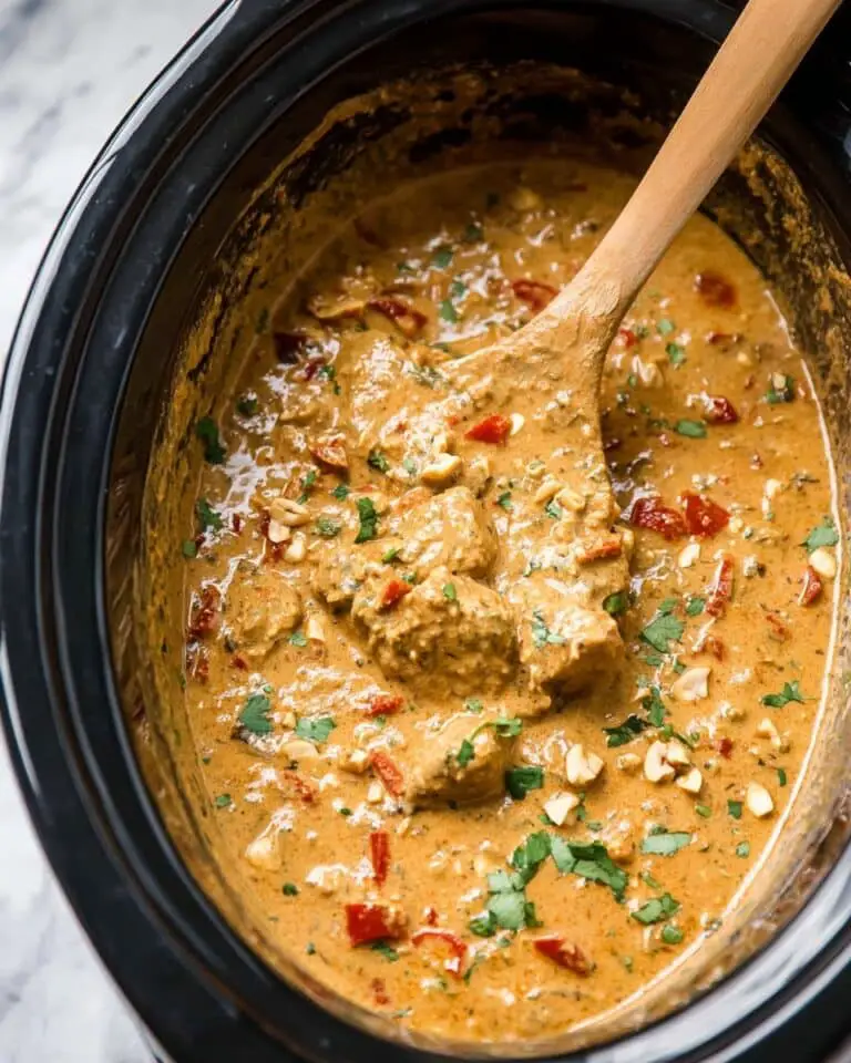 Slow Cooker Thai Peanut Chicken Recipe