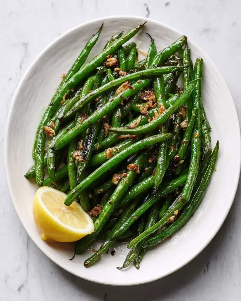 15-Minute Blistered Haricots Verts with Garlic Recipe